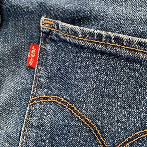 Anthropologie Levi’s 721 High Rise Skinny Jeans Rose Embroidered 29 x 30 - Picture 11 of 16